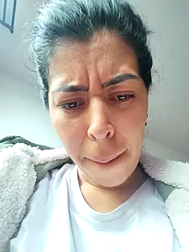 Emily Wane online show from November 6, 2025, 12:39 pm