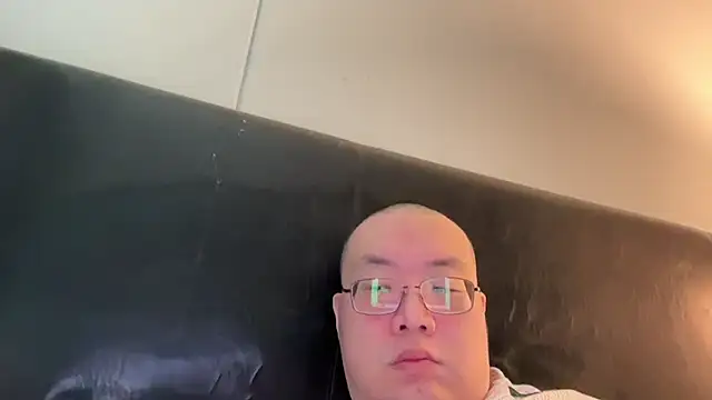 slaveasianboy online show from December 5, 2024, 4:01 pm