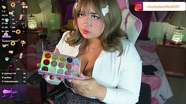 CharlotteMillers online show from March 12, 2025, 4:02 pm