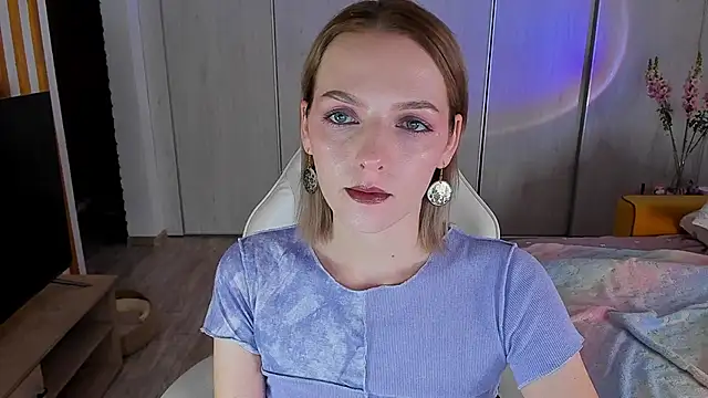 ice pixie online show from March 10, 2025, 4:03 pm