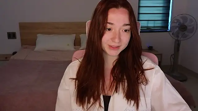 YasmineWest online show from March 19, 2026, 12:14 am