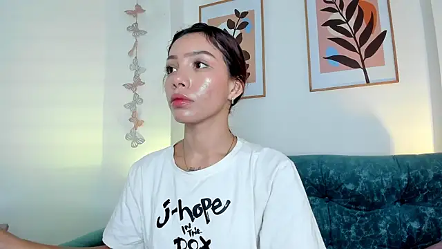 amysc online show from March 11, 2025, 1:56 pm