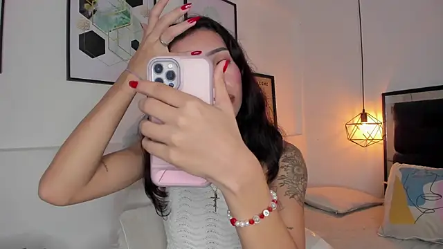 amysc online show from November 6, 2025, 1:45 pm