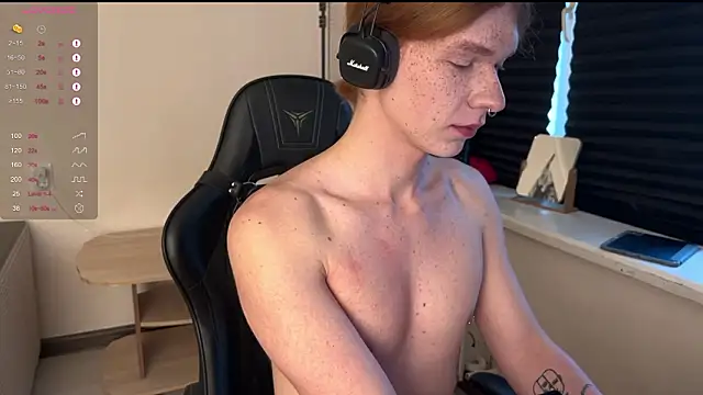 carthylovvve online show from February 8, 2026, 1:36 pm