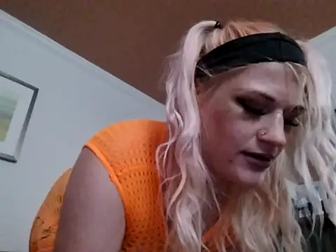 SexxxiLexiiii online show from February 21, 2026, 6:47 am