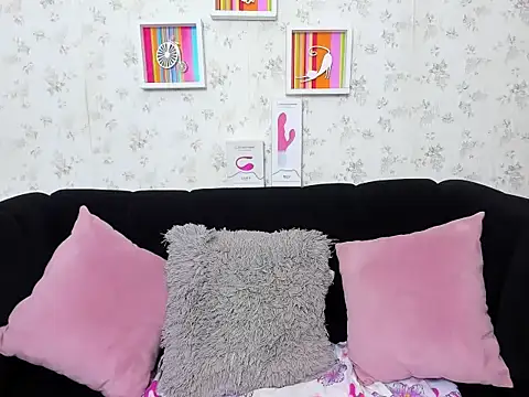 milf bigass  online show from November 11, 2025, 12:16 pm