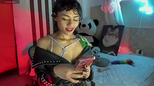 Lilithsabeth online show from October 16, 2025, 9:27 pm