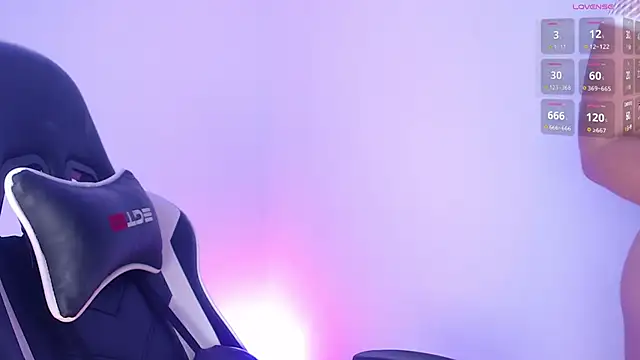 JulianaCastillo online show from February 11, 2025, 8:58 am