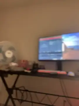 JulianaCastillo online show from April 18, 2026, 9:35 am