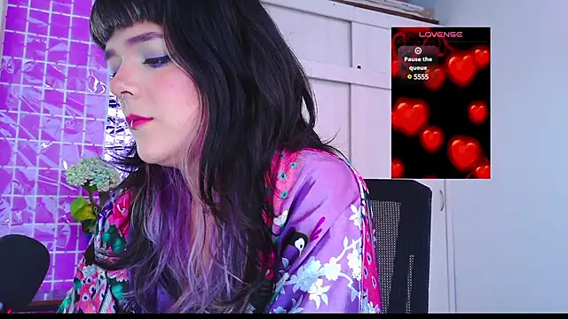 purple em69 online show from March 12, 2025, 2:45 pm