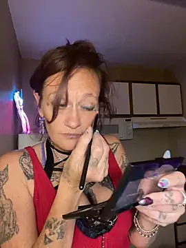 Snapshot of renegade_vyxxen chatting on January 20, 2025, 3:28 pm renegade vyxxen online show from January 20, 2025, 3:28 pm