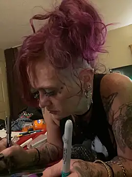 Snapshot of renegade_vyxxen chatting on January 28, 2025, 6:16 am renegade vyxxen online show from January 28, 2025, 6:16 am