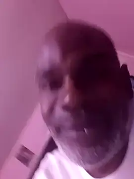 Snapshot of Blkstylion chatting on February 8, 2026, 2:04 am Blkstylion online show from February 8, 2026, 2:04 am