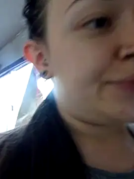 Angela 18honey online show from April 18, 2026, 9:26 pm