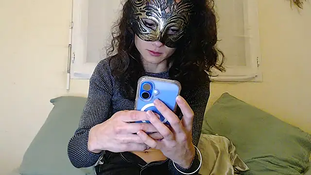 Snapshot of asphodelex chatting on November 26, 2025, 11:28 pm asphodelex online show from November 26, 2025, 11:28 pm