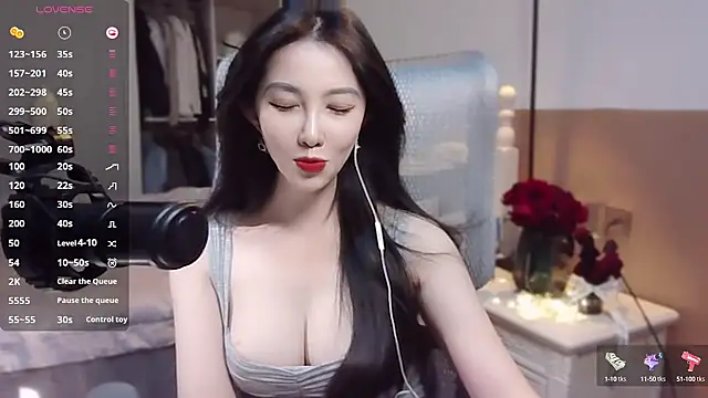 vyizh- online show from January 6, 2025, 1:41 pm