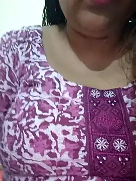  Redwine  online show from February 21, 2025, 7:32 pm