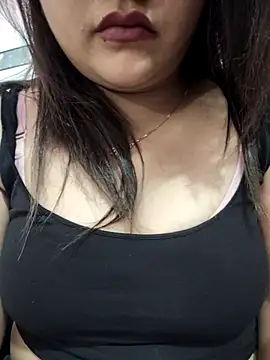  Redwine  online show from March 17, 2025, 4:11 pm