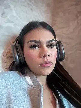 Snapshot of SakuraKato chatting on March 6, 2025, 2:40 pm SakuraKato online show from March 6, 2025, 2:40 pm