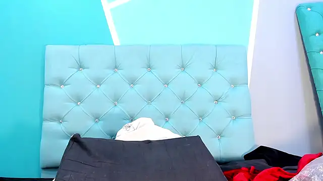 Snapshot of AlondraFerri1 chatting on January 28, 2025, 9:41 am AlondraFerri1 online show from January 28, 2025, 9:41 am