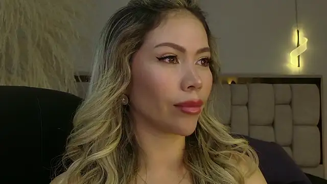 Ammy Castro online show from March 19, 2026, 9:30 pm