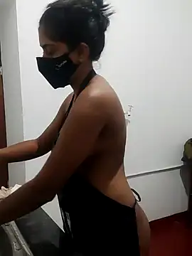 Kunchiii online show from December 27, 2024, 3:04 pm