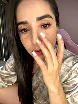 Victoria-And1 online show from September 19, 2025, 1:18 am