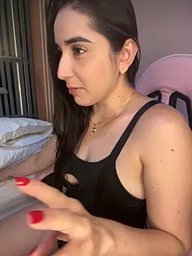 Victoria-And1 online show from October 15, 2025, 1:17 am