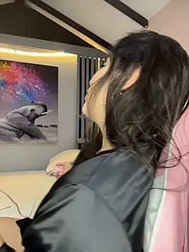 Victoria-And1 online show from April 7, 2026, 1:39 am