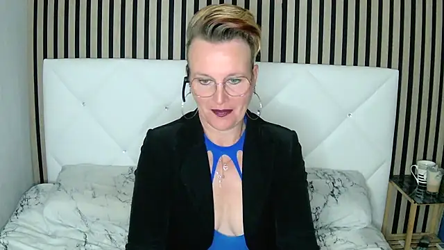 xxNoeliaxx online show from January 25, 2025, 8:10 am