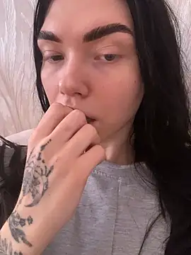 Lisaaa Alisa online show from March 15, 2025, 6:03 am