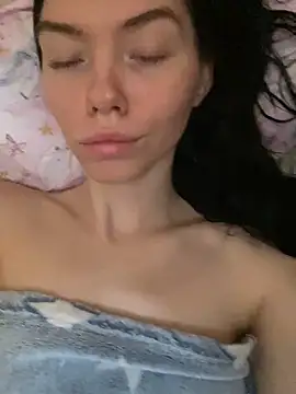 Lisaaa Alisa online show from September 23, 2025, 4:37 am