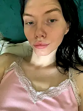 Lisaaa Alisa online show from November 3, 2025, 3:30 am