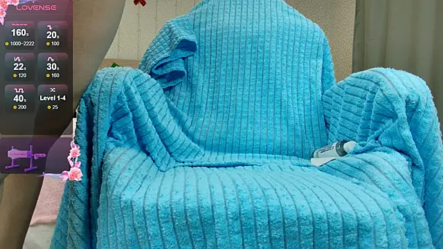 oliviiaa online show from January 6, 2026, 12:25 am