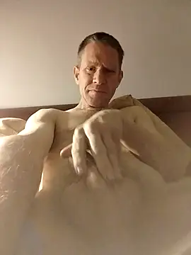 Blondinet92 online show from November 25, 2025, 10:43 pm