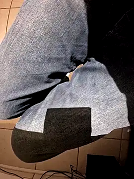 Lorent6969 online show from November 29, 2025, 4:48 am