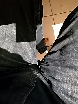 Lorent6969 online show from December 18, 2025, 1:17 pm