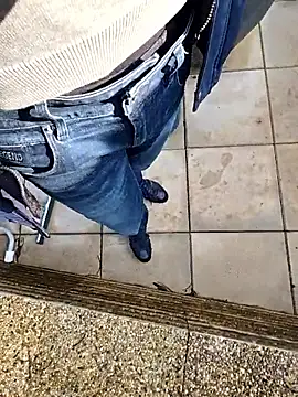 Snapshot of Lorent6969 chatting on January 18, 2026, 11:03 am Lorent6969 online show from January 18, 2026, 11:03 am