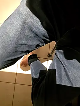 Snapshot of Lorent6969 chatting on February 3, 2026, 7:24 am Lorent6969 online show from February 3, 2026, 7:24 am