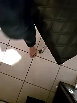 Snapshot of Lorent6969 chatting on February 11, 2026, 4:23 pm Lorent6969 online show from February 11, 2026, 4:23 pm