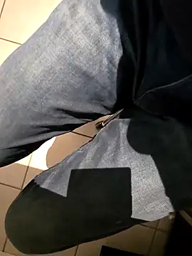 Snapshot of Lorent6969 chatting on February 22, 2026, 8:24 am Lorent6969 online show from February 22, 2026, 8:24 am