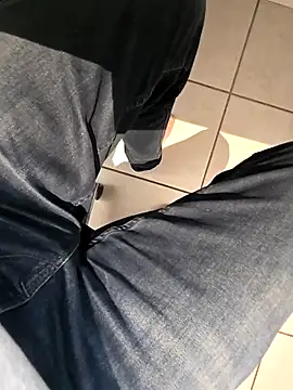 Snapshot of Lorent6969 chatting on March 2, 2026, 8:10 am Lorent6969 online show from March 2, 2026, 8:10 am