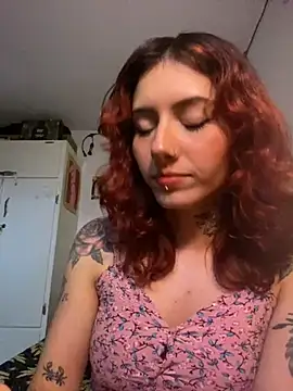 LiliJones  online show from February 22, 2025, 11:03 pm