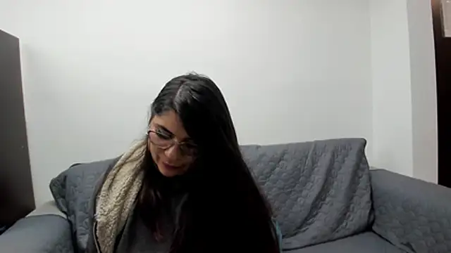 Luna Dumont online show from October 30, 2025, 11:11 am