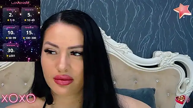 Lauren Saint online show from February 12, 2025, 8:59 am