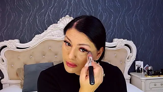 Lauren Saint online show from October 6, 2025, 2:58 pm