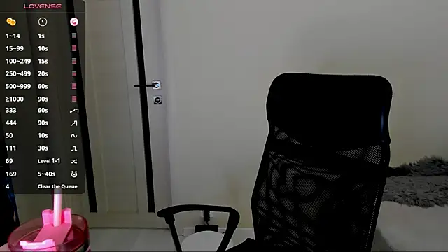 Kimmberr online show from January 8, 2026, 3:31 am