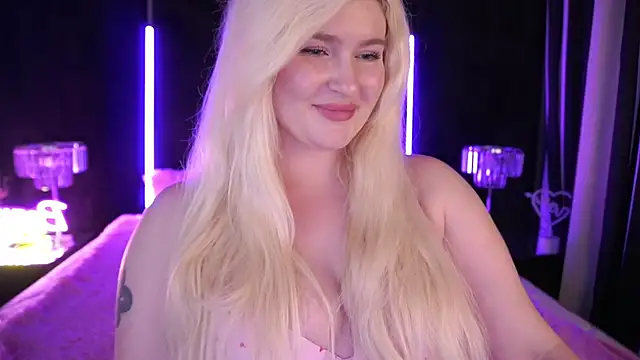 CocoSecretss online show from December 8, 2024, 10:52 am