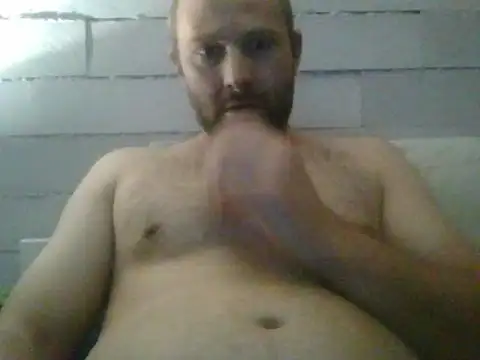 Snapshot of Piter9023 chatting on October 4, 2025, 4:05 pm Piter9023 online show from October 4, 2025, 4:05 pm