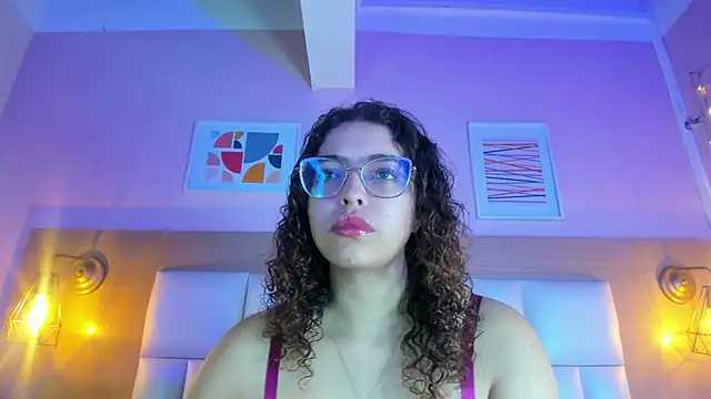 Dollar-girl online show from January 24, 2025, 11:48 am